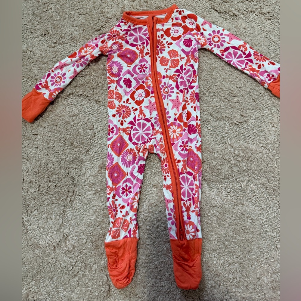 Coastal Gems Little Sleepies
0-3 months